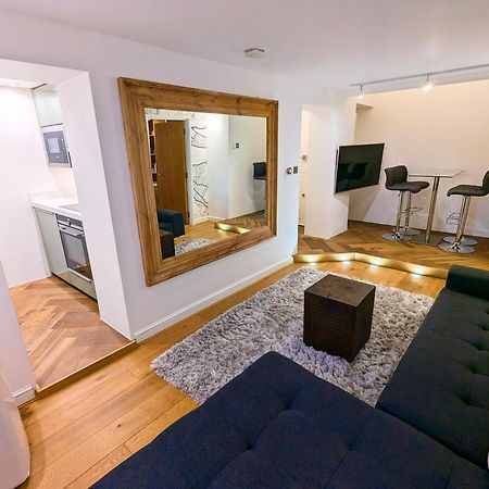 Modern 1 Bedroom Apartment In Kensington London Luaran gambar