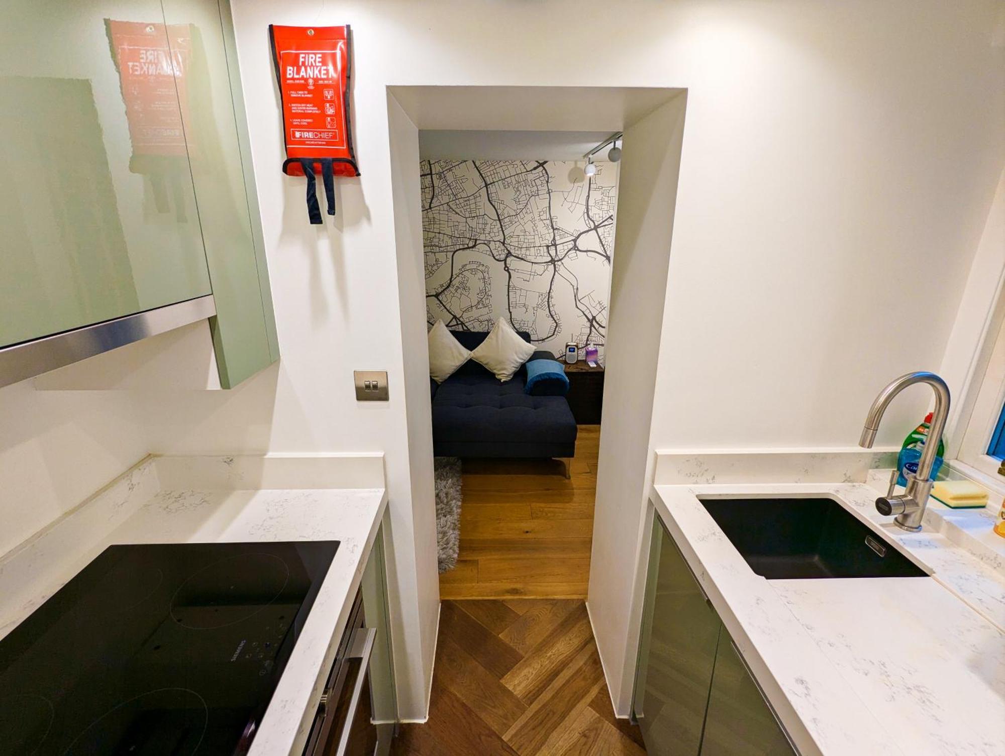 Modern 1 Bedroom Apartment In Kensington London Luaran gambar